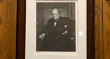 Kanada'da bir otelden çalınan 'Winston Churchill' portresi İtalya'da ele geçirildi