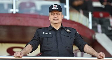 Kansere yenik düşen emekli polis memuru törenle toprağa verildi