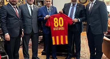 Kayserispor'dan MHP lideri Bahçeli'ye ziyaret