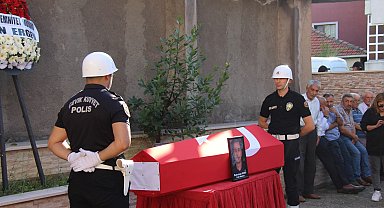 Kazada, meslektaşı eşi ile birlikte hayatını kaybeden polis memuru toprağa verildi
