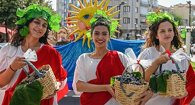 Kırklareli Bağ Bozumu Şenlikleri, renkli görüntülerle başladı