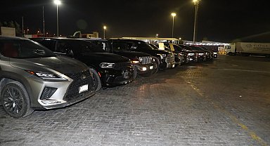 Mersin'de 50 milyon liralık çalıntı araç operasyonu: 6 gözaltı