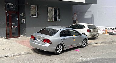 Mersin'de otomobile silahlı saldırı: 1 ölü, 1 yaralı