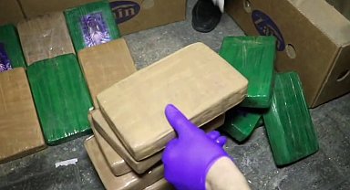 Mersin'de uluslararası uyuşturucu tacirlerine operasyon: 12 tutuklama