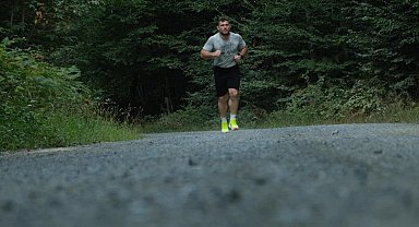 Milli güreşçi Hüseyin Memioğlu, zorlu parkurlarda altın madalya almak için çalışıyor