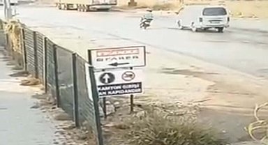 Motosikletin TIR'a çarptığı, 1 kişinin öldüğü, 1 kişinin de yaralandığı kaza kamerada