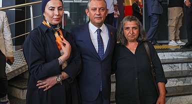 Özgür Özel, mağdur aileleri ile görüştü