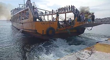 Ro-Ro gemisi, fazla yolcu aldığı gerekçesiyle limanda bekletiliyor