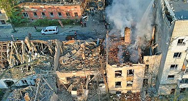 Rusya, Lviv'i vurdu: 7 ölü, 42 yaralı