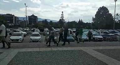 Sahte altınla kuyumcuyu dolandıran şüpheliler tutuklandı