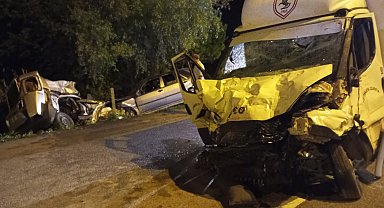 Samsun'da 4 araç kazaya karıştı: 1 ölü, 7 yaralı