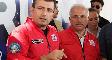 Selçuk Bayraktar: Genç kardeşlerimiz, milletimizin sesinin dünyaya daha gür çıkmasına vesile olacak