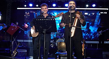 Simav'ın 'müzisyen kaymakamı'