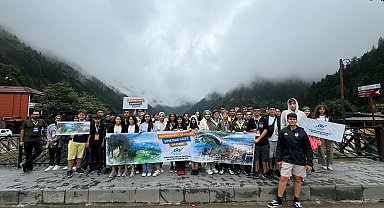 Sultangazi Belediyesi'nden başarılı öğrencilere Karadeniz turu