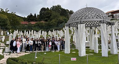 Sultangazi'de başarılı öğrencilere Bosna Hersek turu düzenlendi