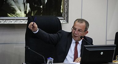 Tanju Özcan'dan Düzce Belediye Başkanı Faruk Özlü'ye: 7 gölün 5'ini alacakmış, 3'ün 1'ini bile alamaz