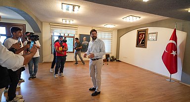 Tarsus Belediye Başkanının makam odasındaki eşyalar haczedildi