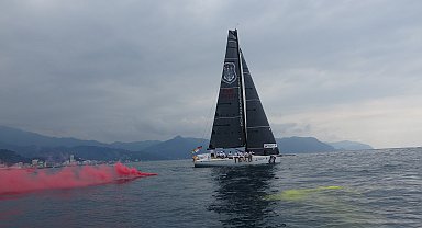 Türkiye Rekoru için denize açıldılar; bin 600 mil gidecekler