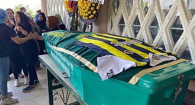 Üzerine yük devrilen işçi öldü; Fenerbahçe forması ile uğurlandı