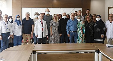 8 kişinin aynı anda girdiği çapraz nakil ameliyatı, 4 hastaya can oldu