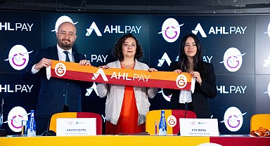 AHL Pay, Galatasaray Otizm Yüzme Takımı'na isim sponsoru oldu