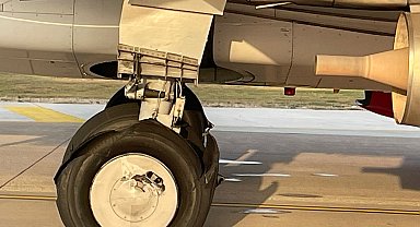 Antalya Havalimanı'na inen uçağın lastikleri patladı; 174 yolcu ve mürettebat tahliye edildi