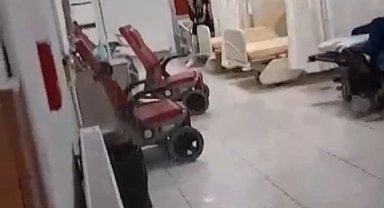 Artvin'de etkili sağanak; heyelanda 6 araç hasar gördü