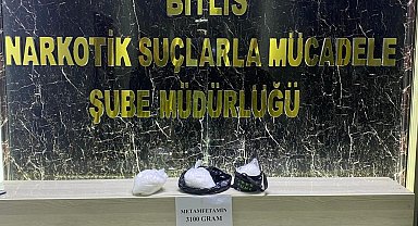 Bitlis'te 3 kilo 100 gram metamfetamin ele geçirildi