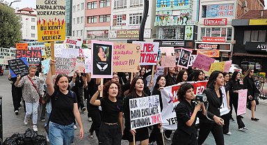 Bolu'da kadın cinayetleri protestosu