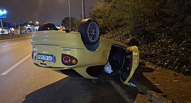 Bursa'da otomobil takla attı: 4 yaralı