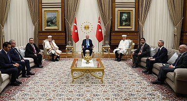 Cumhurbaşkanı Erdoğan, Gümülcine ve İskeçe müftülerini kabul etti