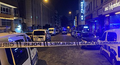 Eğlence mekanında görüştüğü kadını öldürüp, kendini yaralayan adam da öldü