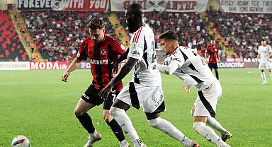 Gaziantep FK, Beşiktaş karşısında 1 puanı uzatmalarda aldı