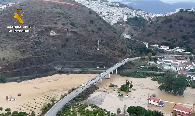 İspanya'da sel felaketinde can kaybı 62'ye yükseldi