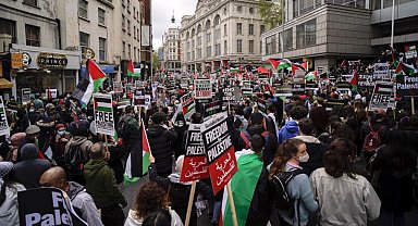 İsrail'in saldırıları birçok ülkede protesto edildi