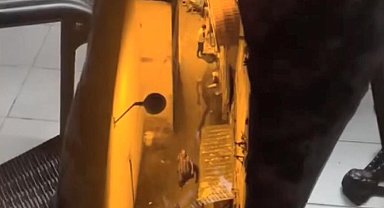 İstanbujl - Beyoğlu'nda baba oğul arasında 'Motosikleti ver' kavgası