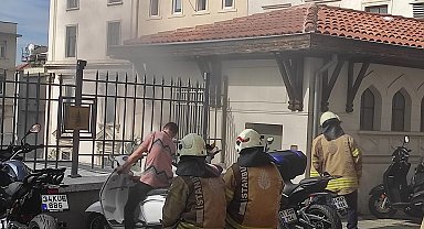 İstanbul - Beyoğlu Belediyesi'nde trafo patladı, bina boşaltıldı-1