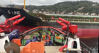 İstanbul - İstanbul Boğazı'nda gemi trafiği çift yönlü askıya alındı-1 Görüntüyle