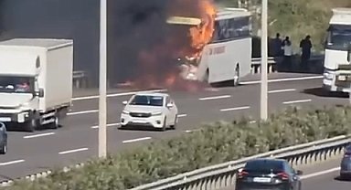 İstanbul - Sarıyer'de otobüs yangını-1