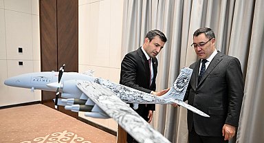 İstanbul-Selçuk Bayraktar'a Kırgızistan'dan devlet nişanı