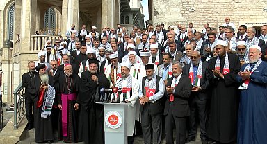 İstanbul - Taksim'den Filistin için 'Barışa Çağrı' mesajı