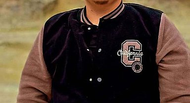 Kamyona arkadan çarpan otomobilin sürücüsü öldü