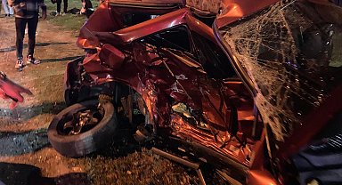 Kavşaktaki kazada evli çift ile kızları öldü, 6 aylık torunları ağır yaralandı