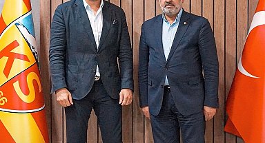 Kayserispor Teknik Direktörü Kaloğlu'nun ekibi belli oldu