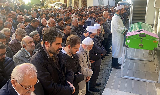 Kazada yaşamını yitiren öğretmen son yolculuğuna uğurlandı