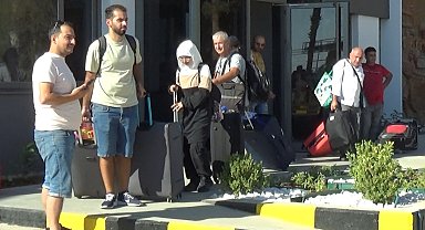 Lübnan'dan Mersin'e 358 yolcu daha geldi