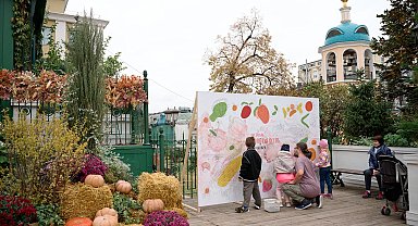 Moskova Altın Sonbahar Festivali, ziyaretçilerini ağırlamaya devam ediyor