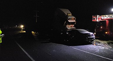 Nevşehir'de otomobil ile TIR çarpıştı: 1 ölü