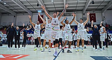 Petkimspor Avrupa'da ilk kez evinde