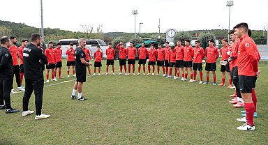U20 Milli Futbol Takımı, Portekiz maçının hazırlıklarına Riva'da başladı